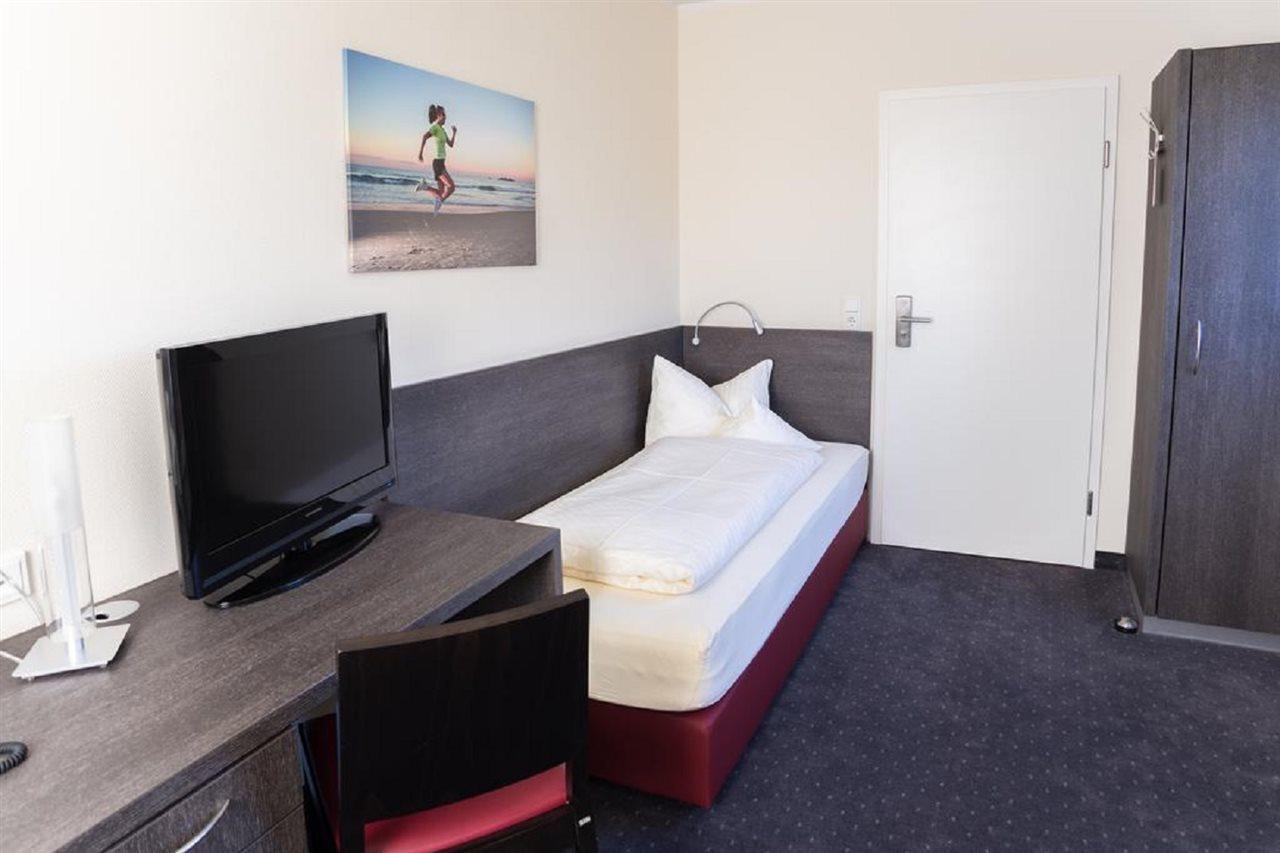 בורקום Hotel Bloemfontein מראה חיצוני תמונה