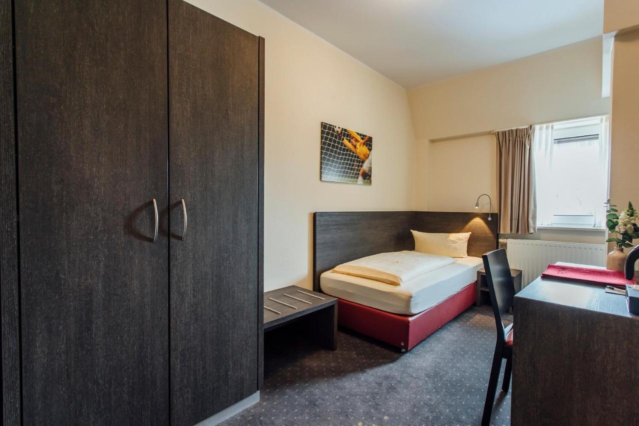 בורקום Hotel Bloemfontein מראה חיצוני תמונה