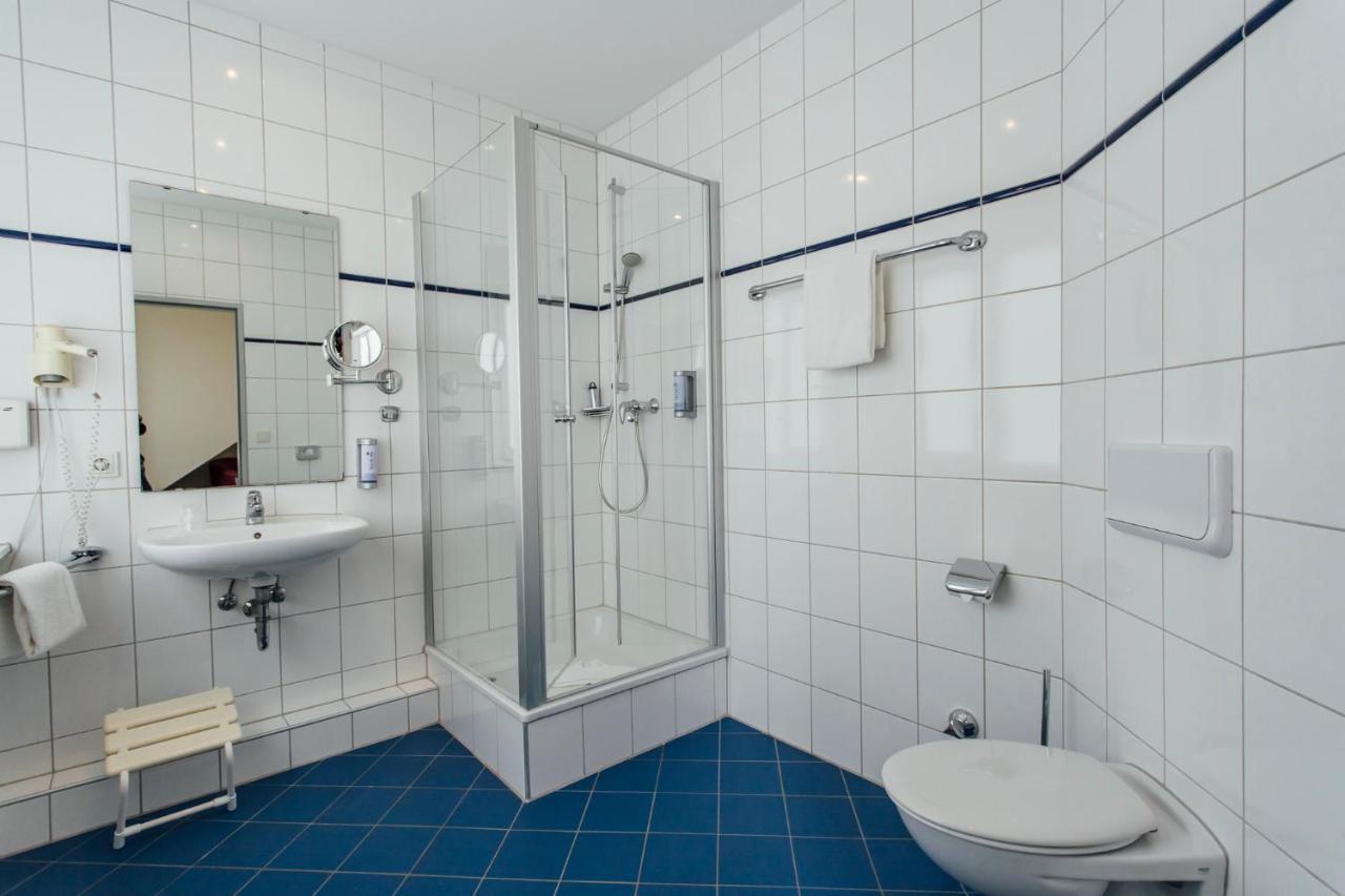בורקום Hotel Bloemfontein מראה חיצוני תמונה